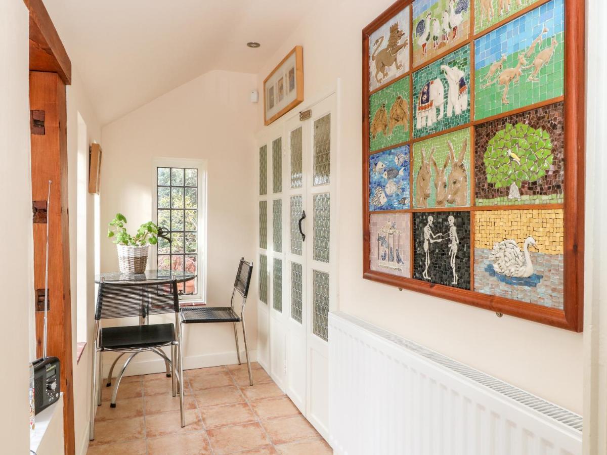 Chapel Cottage Тарпорли Екстериор снимка